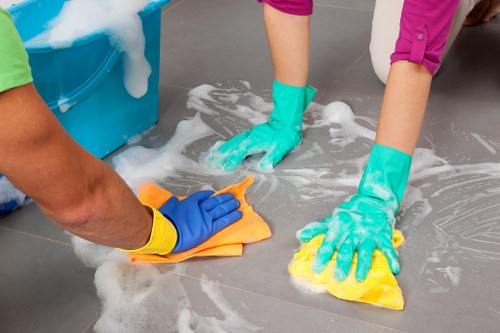 Endoftenancy Cleaners highlighting detailed move-out cleaning preparation