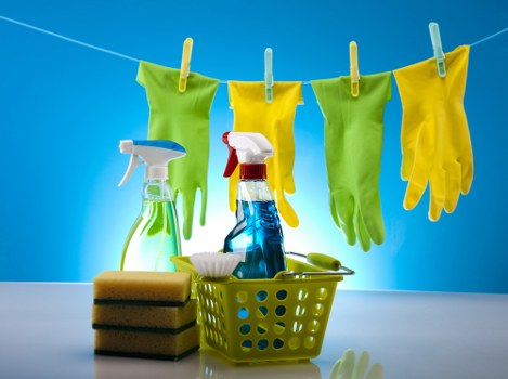 Checklist and final move-out cleaning preparation